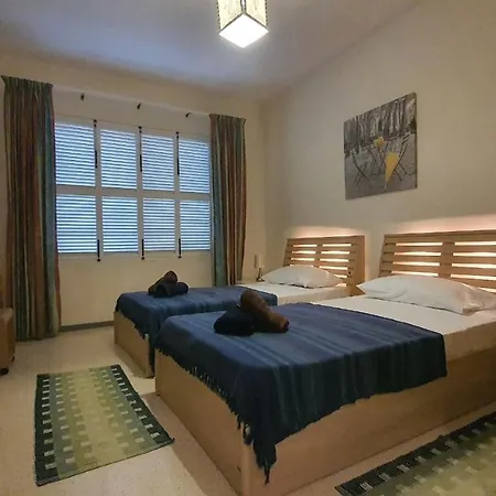 아파트 Belvedere Court Iz-Zlielaq