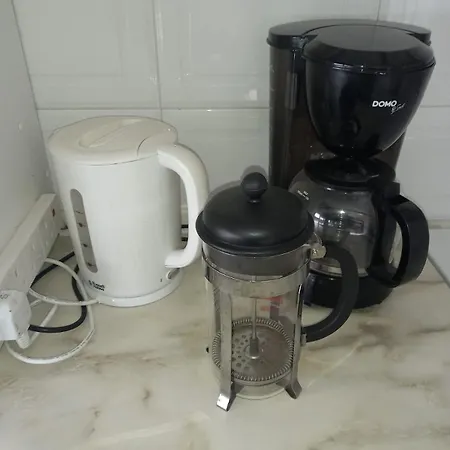 Belvedere Court شقة