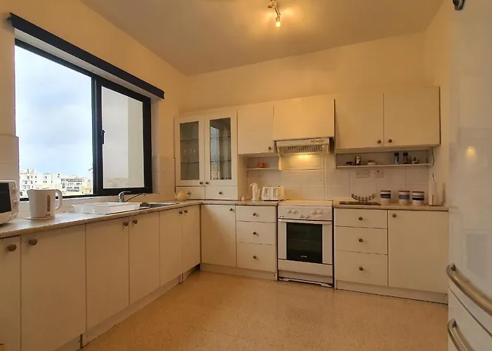 דירה Belvedere Court